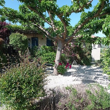Le Cabanon D'Amandine Et Gabriel Villa Blauvac Exterior photo