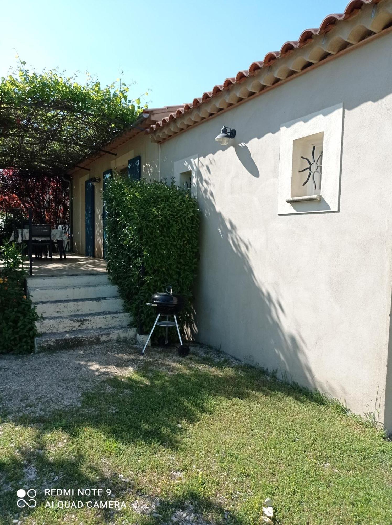 Le Cabanon D'Amandine Et Gabriel Villa Blauvac Exterior photo
